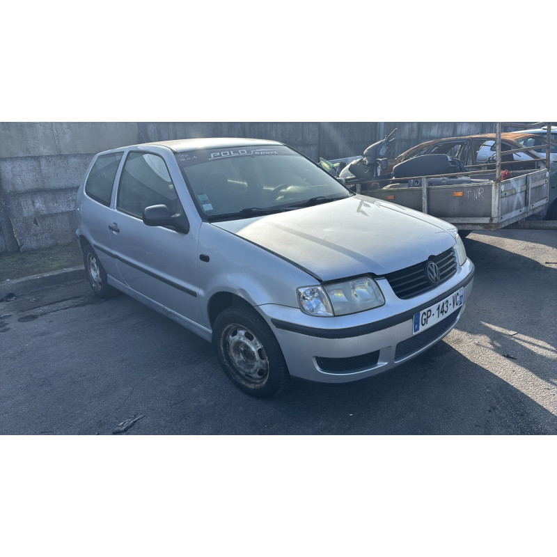 Pare choc arriere VOLKSWAGEN POLO 3 Photo n°7