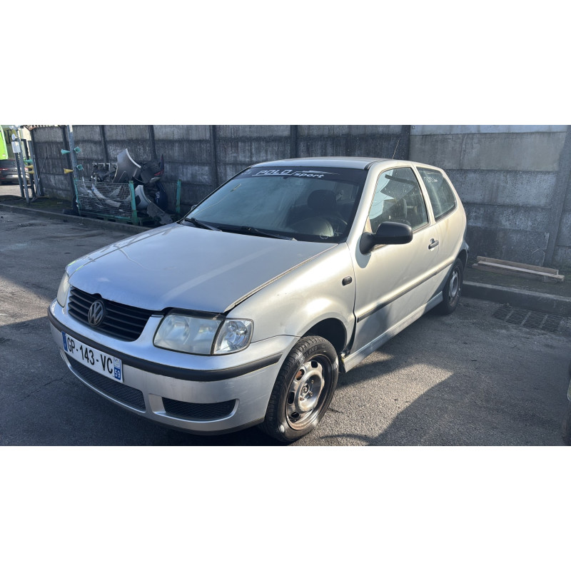 Pare choc arriere VOLKSWAGEN POLO 3 Photo n°8