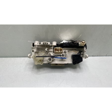 Commande chauffage TOYOTA YARIS 1