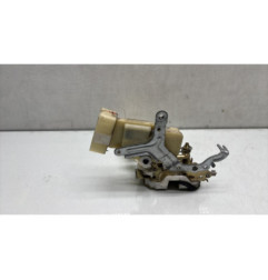 Serrure avant droit TOYOTA YARIS 1