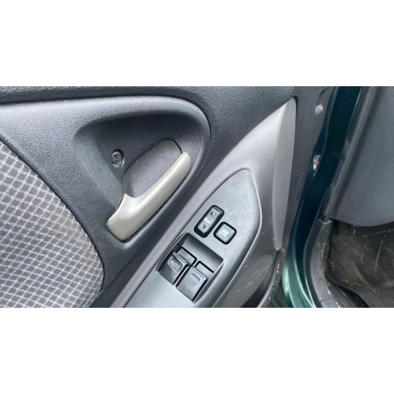 Serrure avant droit TOYOTA YARIS 1 Photo n°14