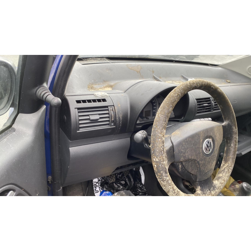 Feu arriere principal gauche (feux) VOLKSWAGEN FOX Photo n°8