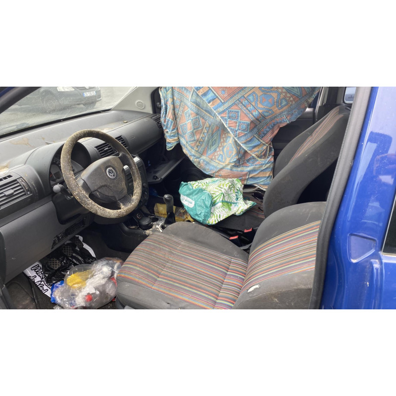 Serrure avant droit VOLKSWAGEN FOX Photo n°6