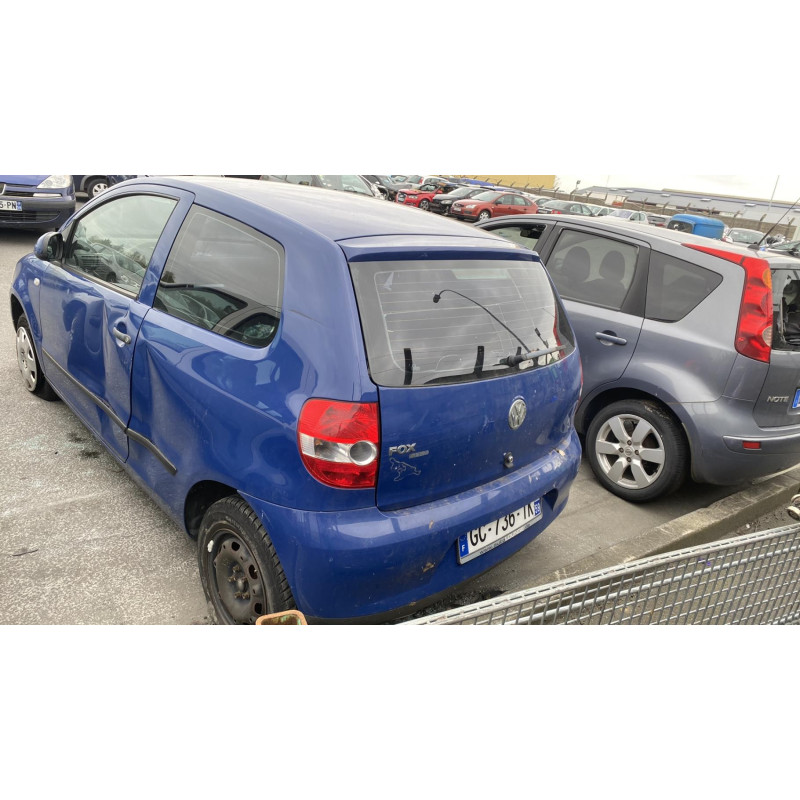 Serrure avant droit VOLKSWAGEN FOX Photo n°14