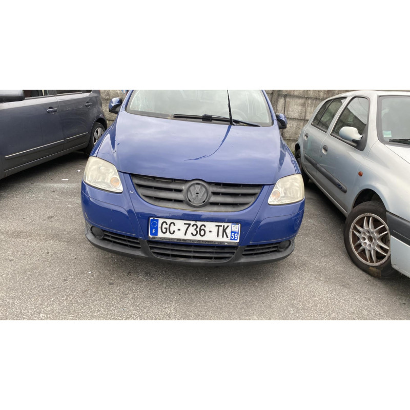 Serrure avant droit VOLKSWAGEN FOX Photo n°18