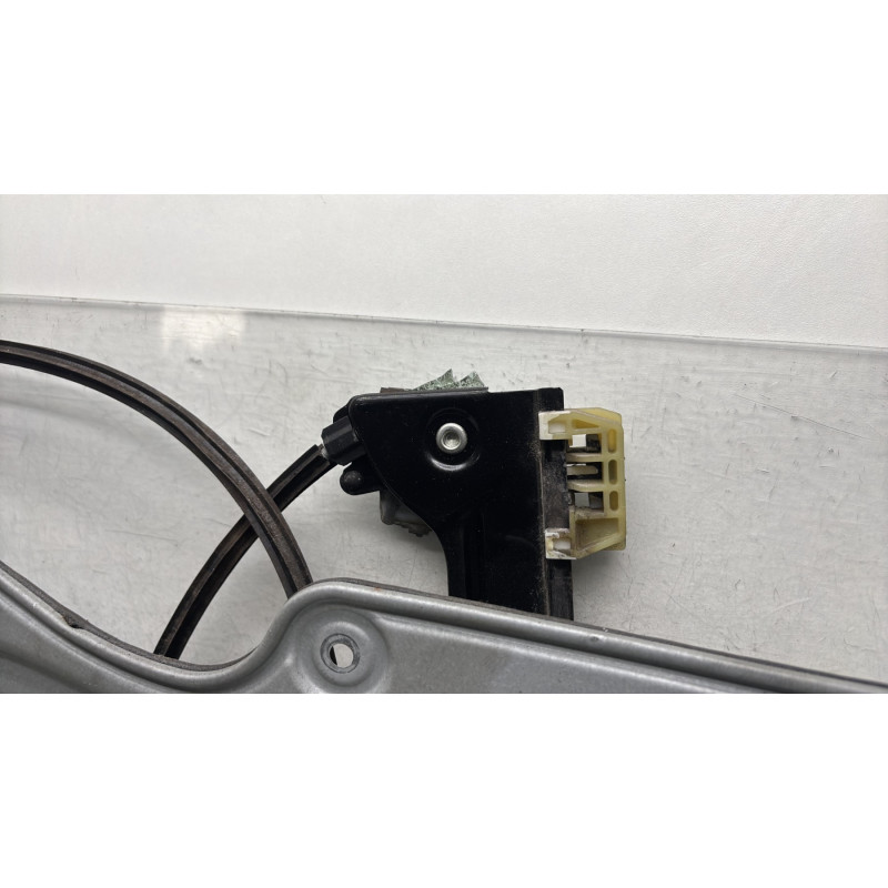 Leve vitre electrique avant gauche VOLKSWAGEN TOURAN 1 Photo n°3