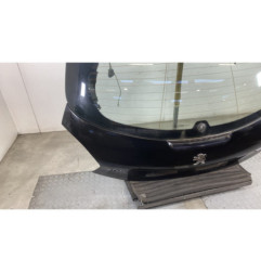 Malle/Hayon arriere PEUGEOT 208 1
