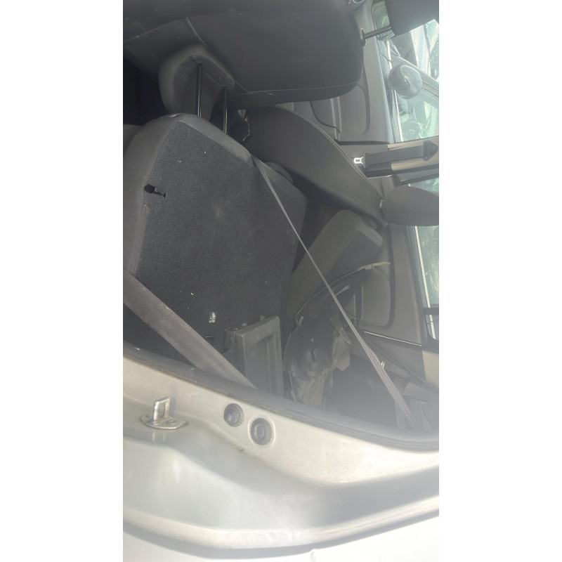 Attache ceinture arriere gauche DACIA LOGAN MCV 2 Photo n°9