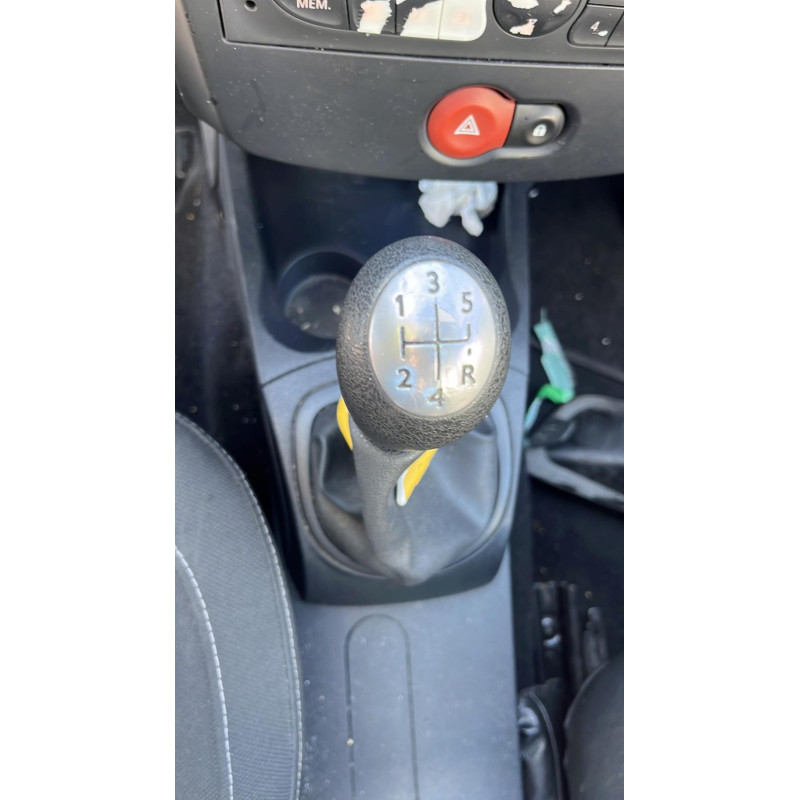 Leve vitre mecanique arriere gauche RENAULT CLIO 3 Photo n°6