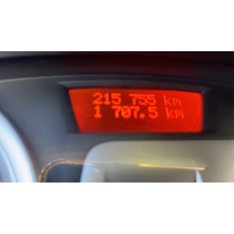 Leve vitre mecanique arriere gauche RENAULT CLIO 3 Photo n°12