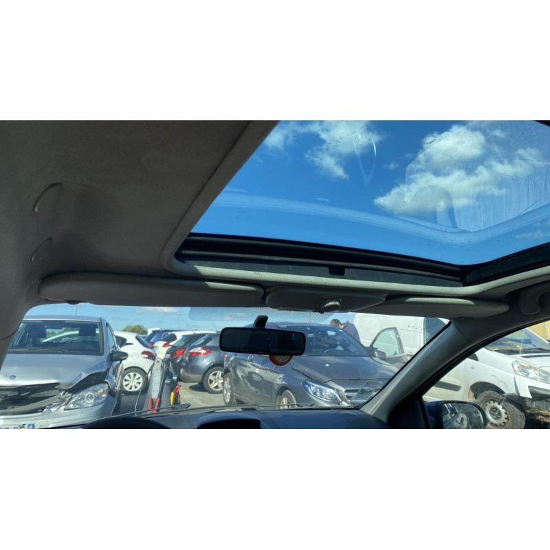 Leve vitre mecanique arriere gauche RENAULT CLIO 3 Photo n°20