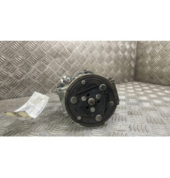 Compresseur clim RENAULT CLIO 4