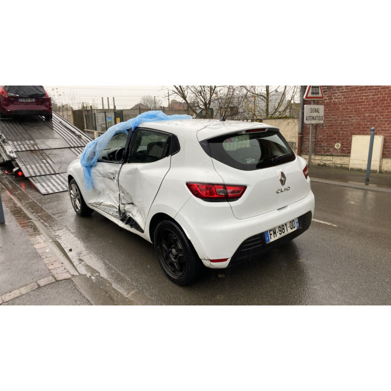 Compresseur clim RENAULT CLIO 4 Photo n°7