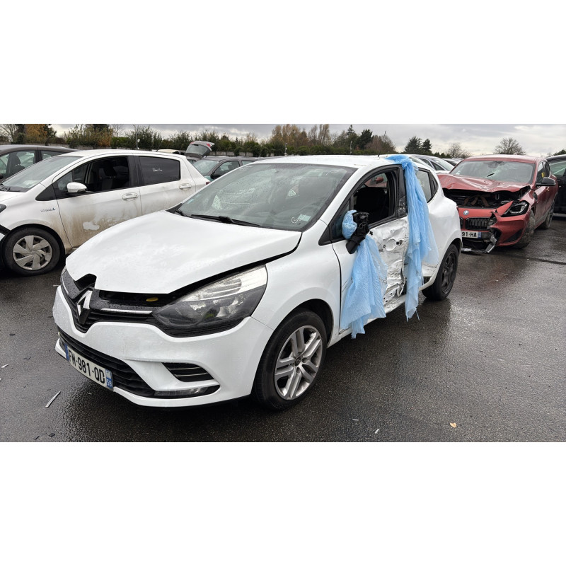 Compresseur clim RENAULT CLIO 4 Photo n°14