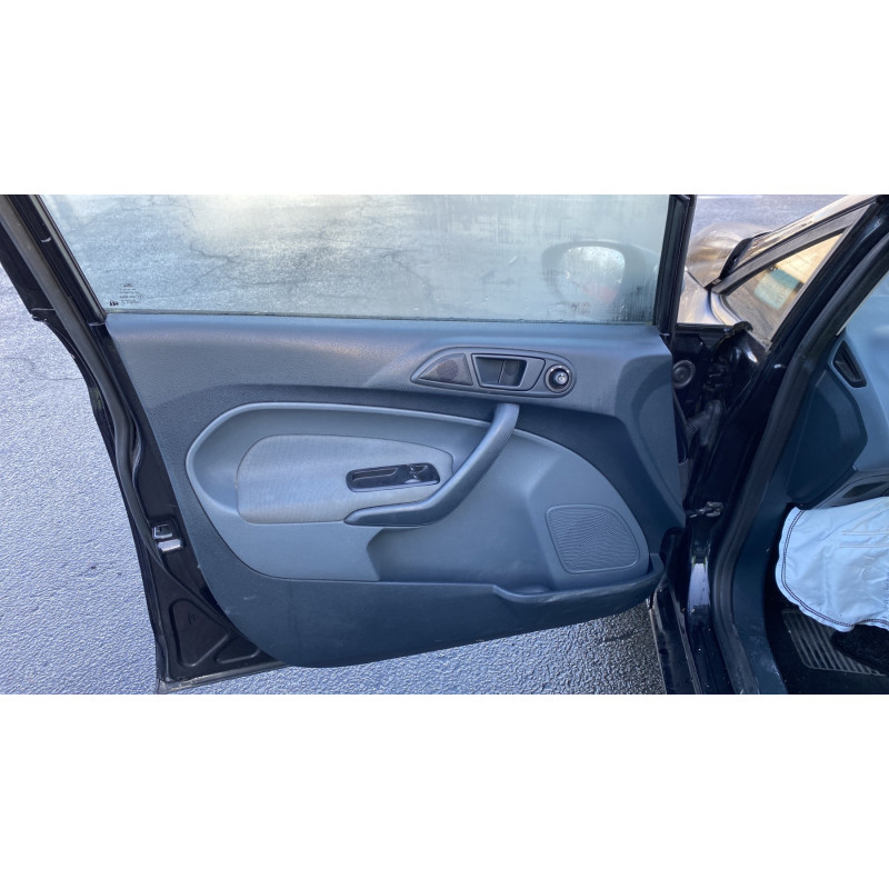 Porte avant droit FORD FIESTA 6 Photo n°17