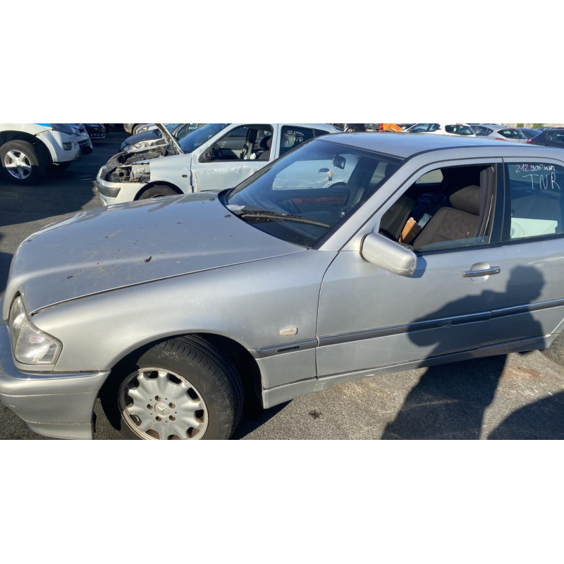 Feu arriere principal gauche (feux) MERCEDES CLASSE C 202 Photo n°12