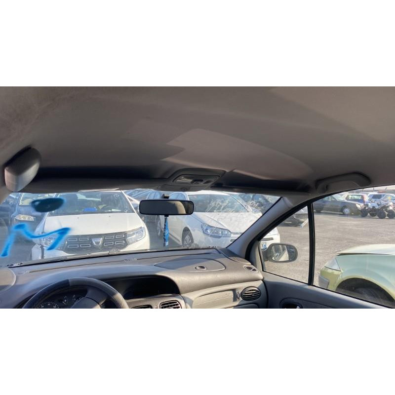 Feu arriere principal droit (feux) RENAULT SCENIC 1 Photo n°17