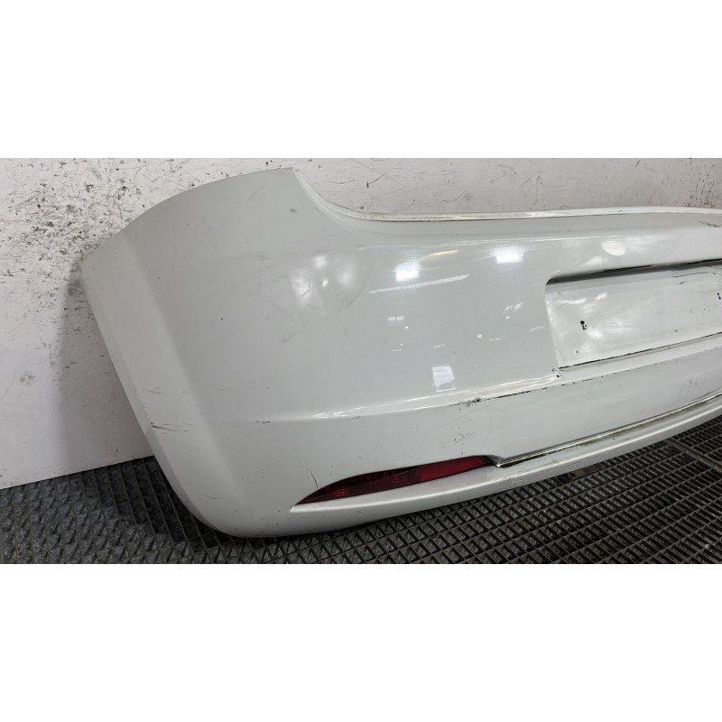 Pare choc arriere FIAT GRANDE PUNTO Photo n°2