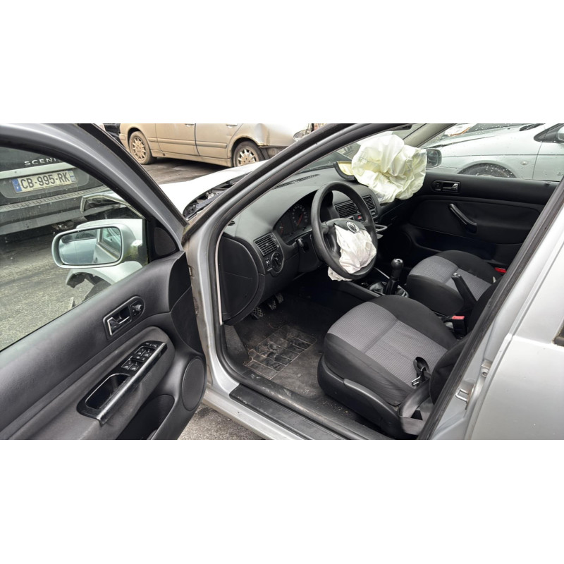 Bouton de warning VOLKSWAGEN GOLF 4 Photo n°7