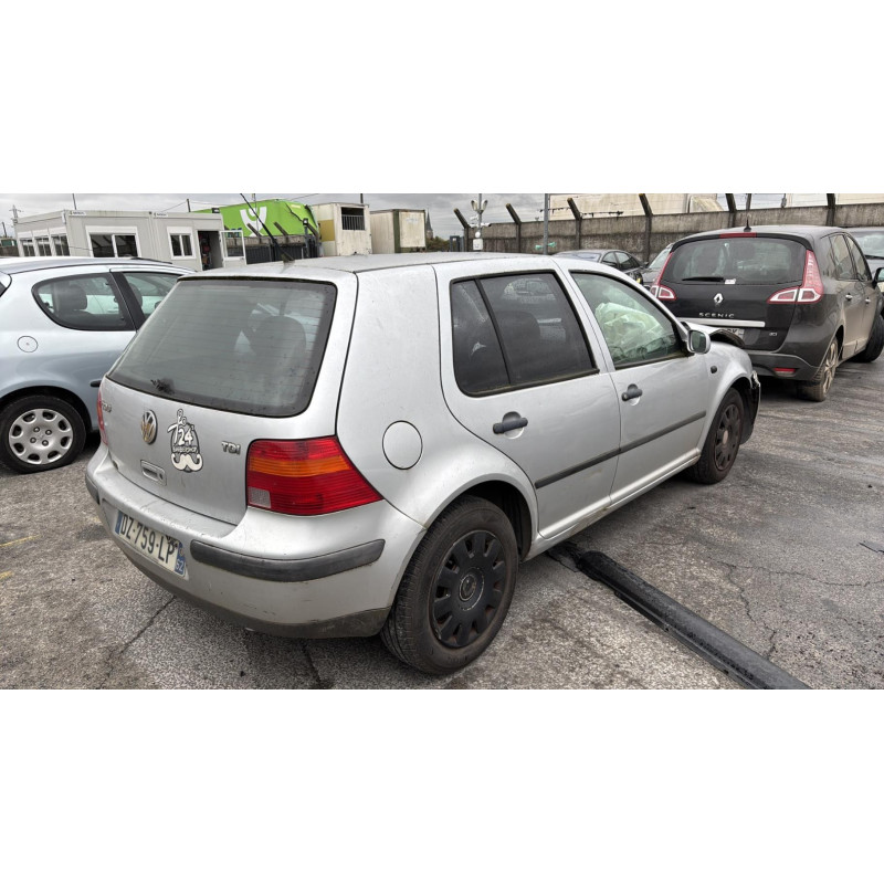 Bouton de warning VOLKSWAGEN GOLF 4 Photo n°9