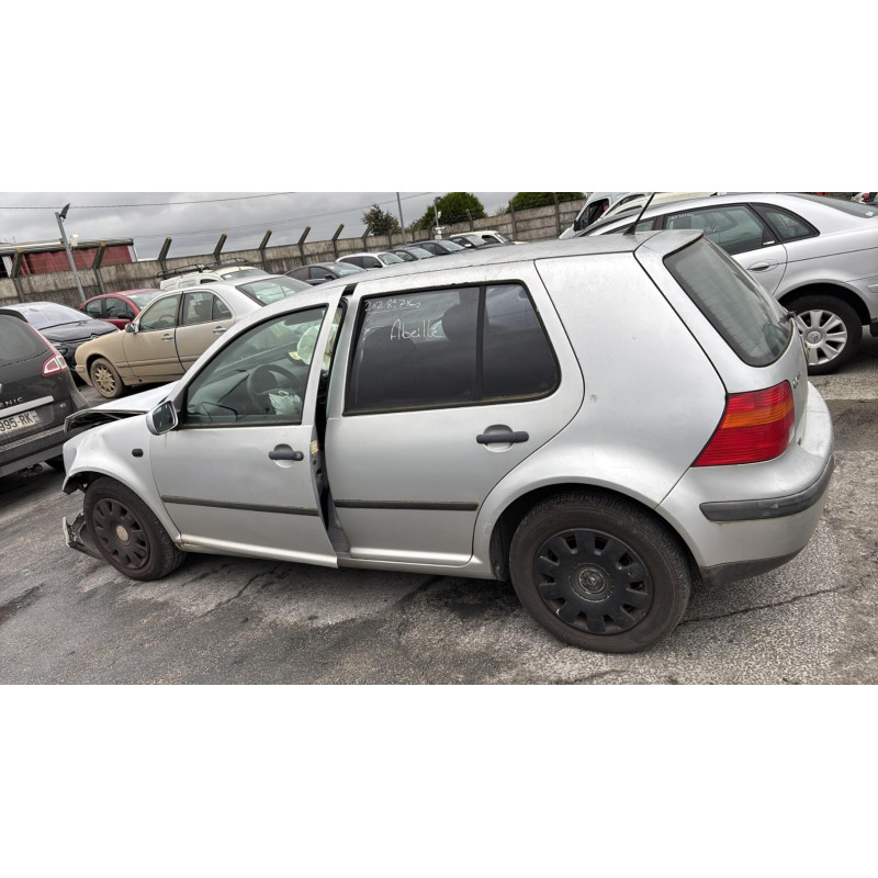 Bouton de warning VOLKSWAGEN GOLF 4 Photo n°13
