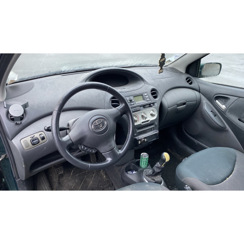 Aile avant droit TOYOTA YARIS 1 Photo n°18