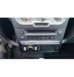 Poignee porte avant droit TOYOTA YARIS 1