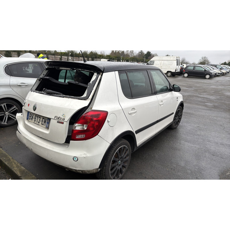Retroviseur droit SKODA FABIA 2 Photo n°9