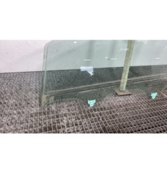 Vitre avant gauche NISSAN NOTE 2