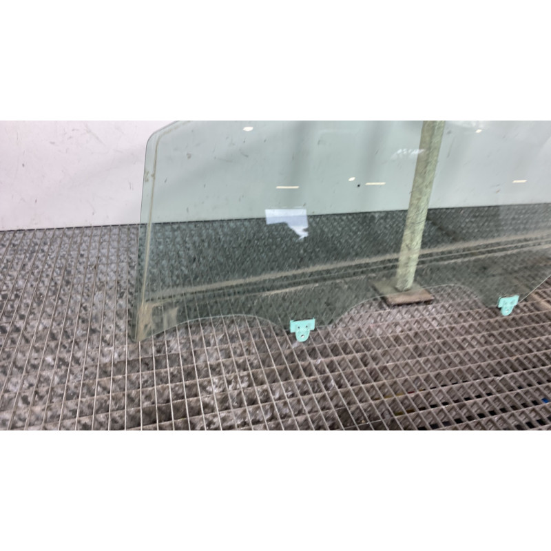 Vitre avant gauche NISSAN NOTE 2 Photo n°4