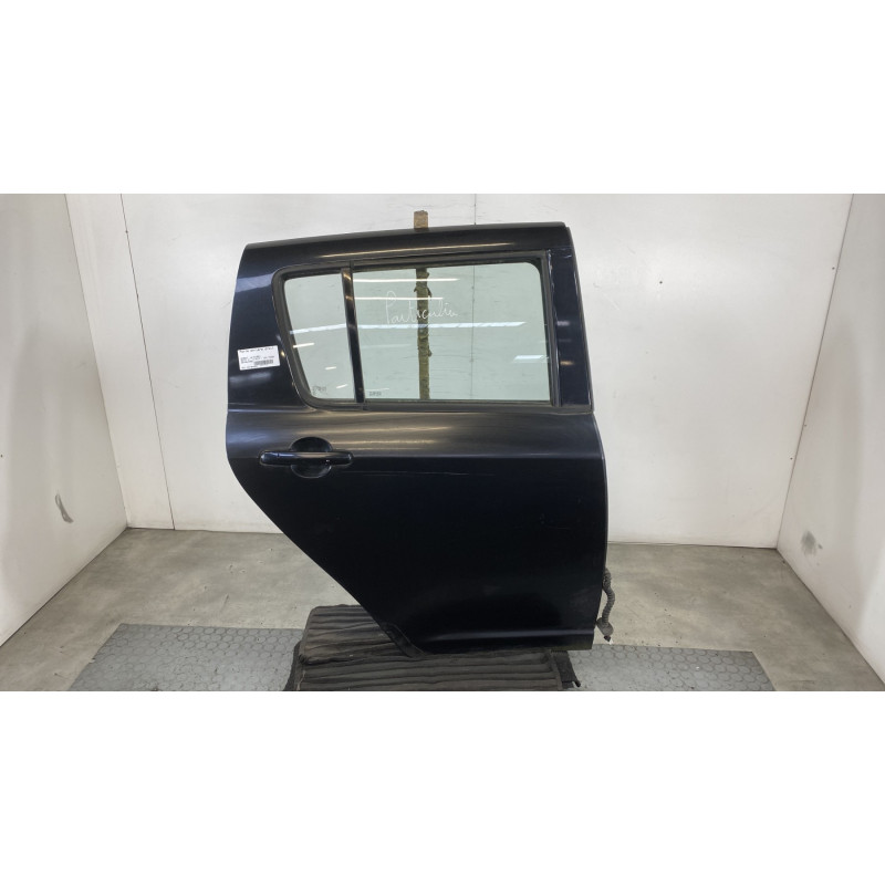 Porte arriere droit SUZUKI SWIFT 3 Photo n°1