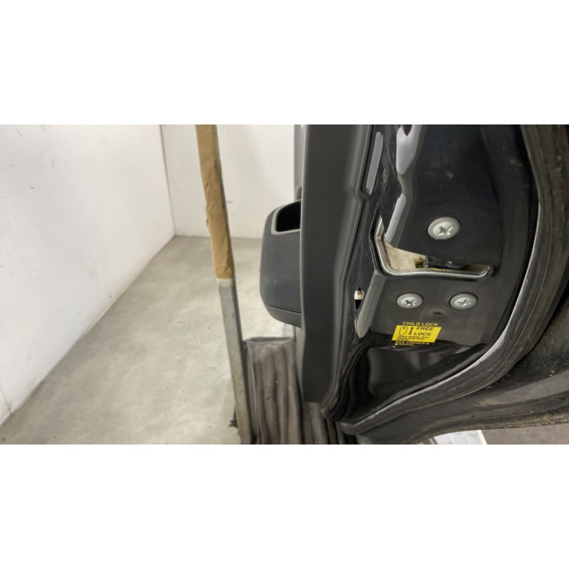 Porte arriere droit SUZUKI SWIFT 3 Photo n°3
