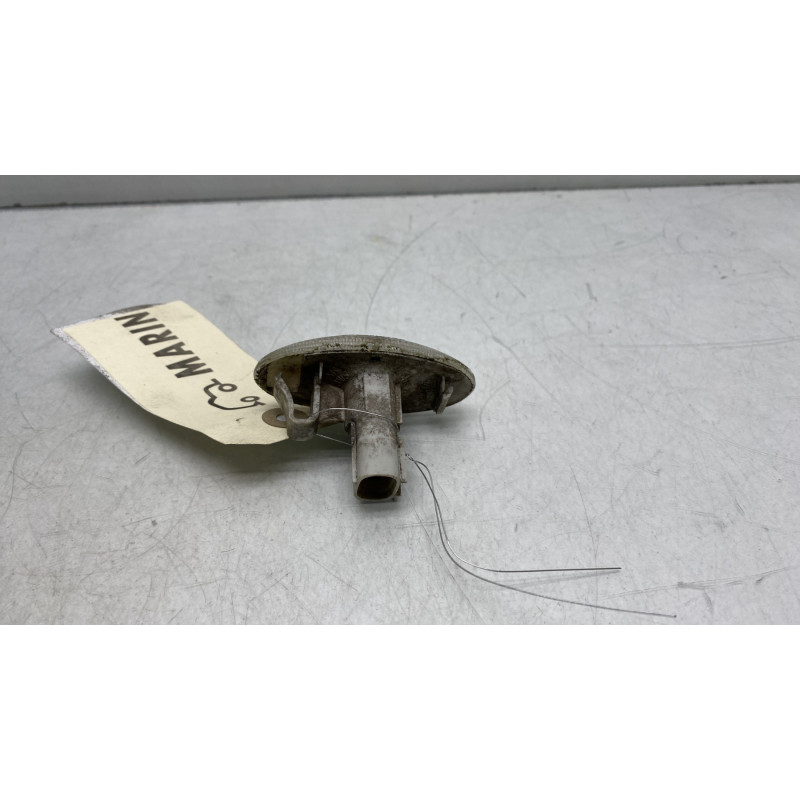 Repetiteur clignotant avant droit  (Feux) SUZUKI SWIFT 3 Photo n°2