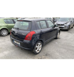 Bouton de warning SUZUKI SWIFT 3