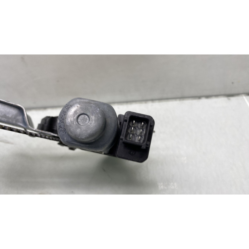 Leve vitre electrique avant gauche OPEL MERIVA A Photo n°2