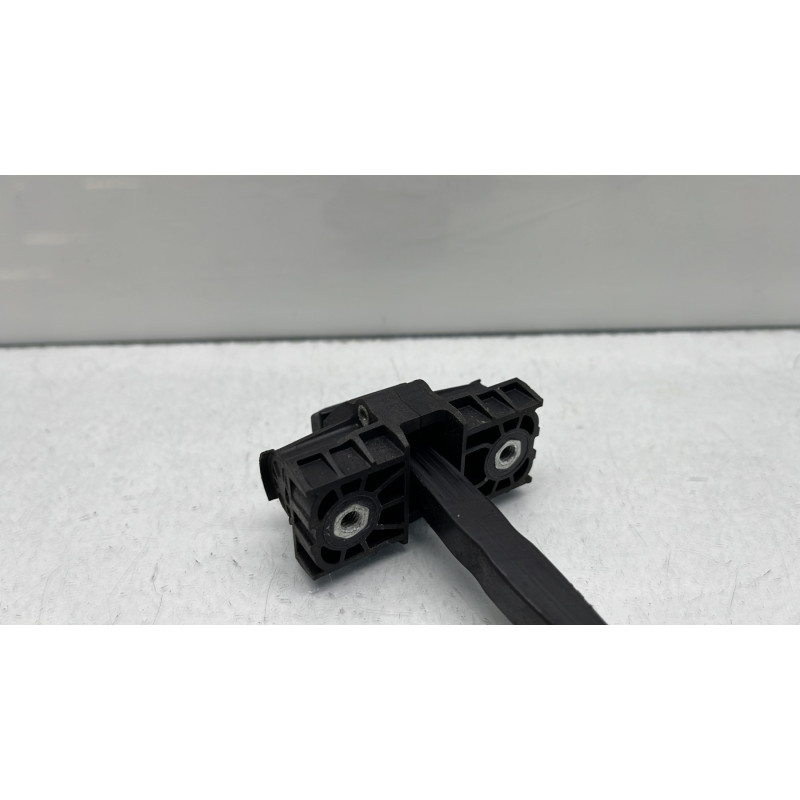 Arret de porte arriere gauche VOLKSWAGEN GOLF 8 Photo n°3