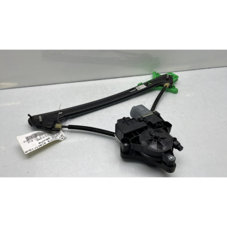 Leve vitre electrique arriere gauche VOLKSWAGEN GOLF 8 Photo n°1