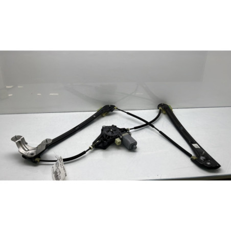 Leve vitre electrique avant droit VOLKSWAGEN GOLF 8 Photo n°1