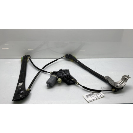 Leve vitre electrique avant gauche VOLKSWAGEN GOLF 8 Photo n°1
