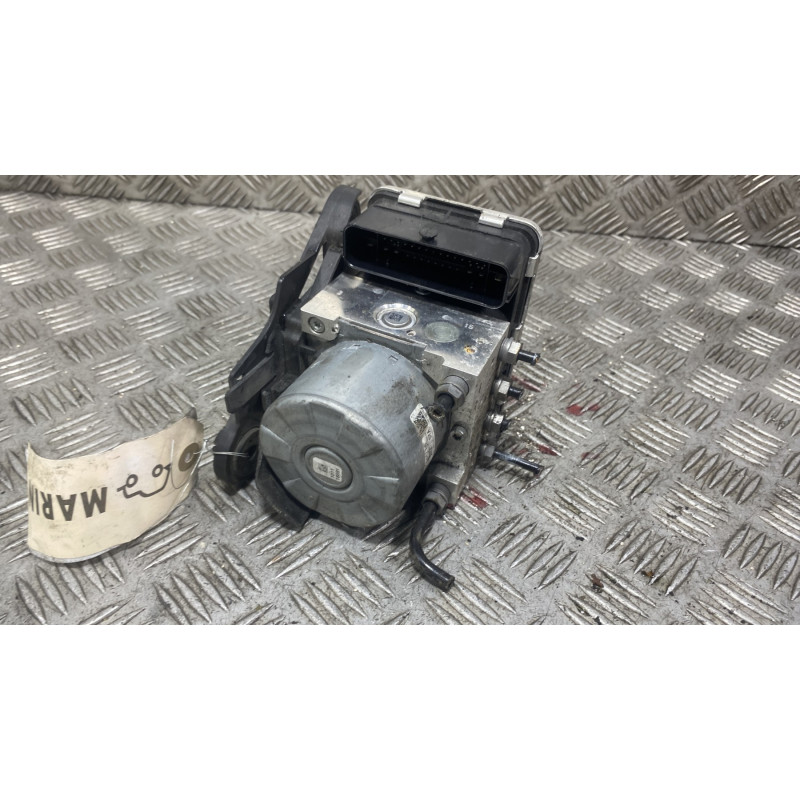 Bloc ABS (freins anti-blocage) VOLKSWAGEN GOLF 8 Photo n°3