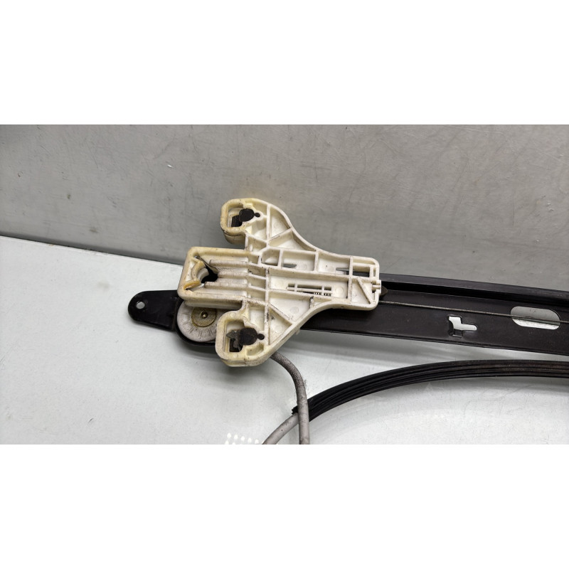 Leve vitre electrique arriere gauche SEAT ALTEA Photo n°2