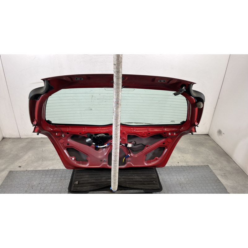 Malle/Hayon arriere TOYOTA YARIS 2 Photo n°10