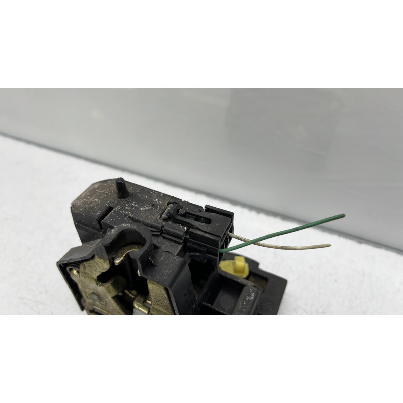 Serrure arriere gauche RENAULT SCENIC 1 Photo n°3