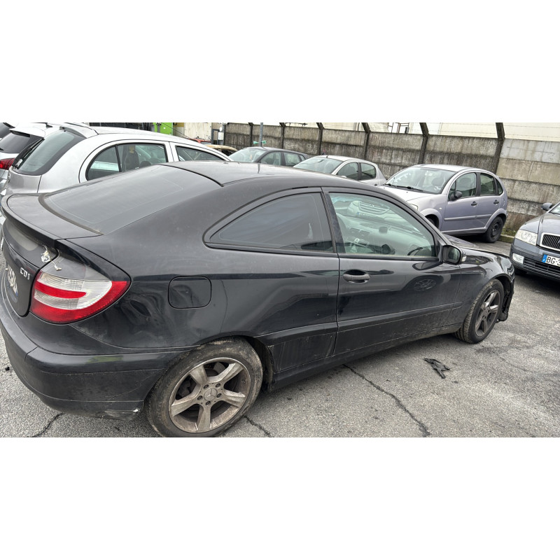 Pretensionneur de ceinture avant droit MERCEDES CLASSE C 203 COUPE SPORT Photo n°10