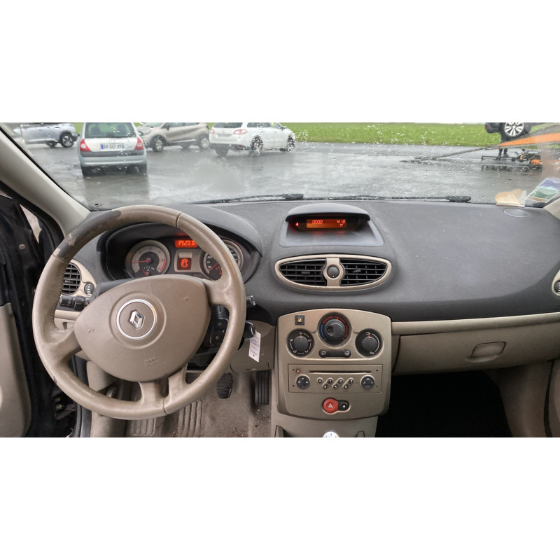 Charniere de capot RENAULT CLIO 3 Photo n°16
