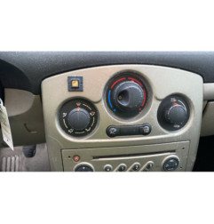 Charniere de capot RENAULT CLIO 3