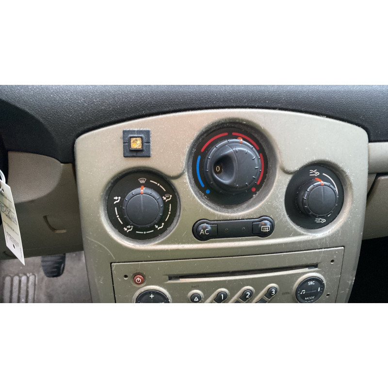 Charniere de capot RENAULT CLIO 3 Photo n°18