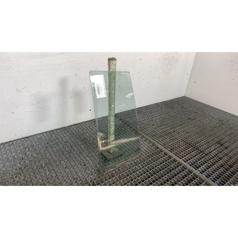 Custode arriere gauche (porte) VOLKSWAGEN TOURAN 1 Photo n°2
