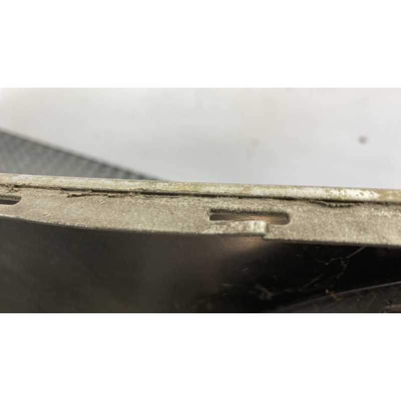 Pare choc arriere VOLKSWAGEN TOURAN 1 Photo n°6