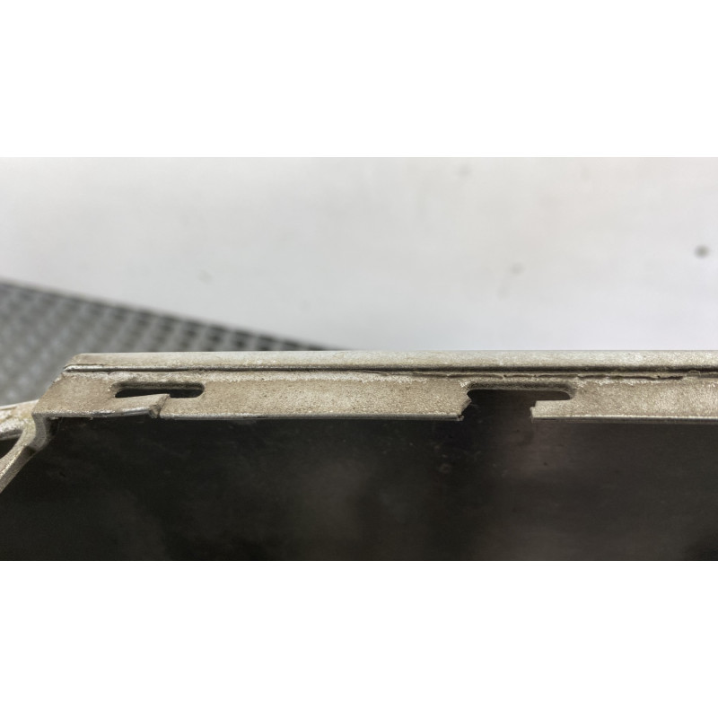 Pare choc arriere VOLKSWAGEN TOURAN 1 Photo n°7